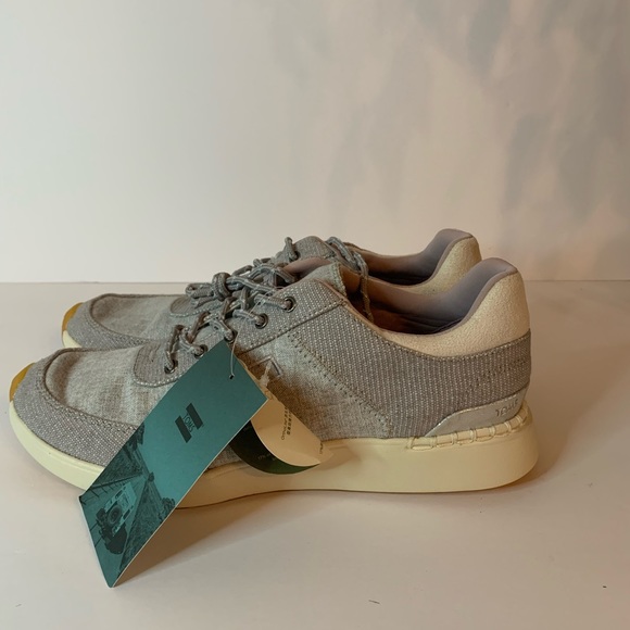 Toms Women Arroyo Gray Sneakers - Picture 4 of 6